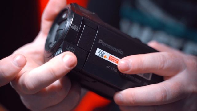 Видеокамера до 20000 рублей