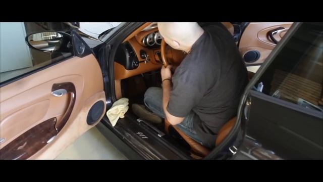 Porsche 911 carrera 4  Full detailing weekend short film awesome shine