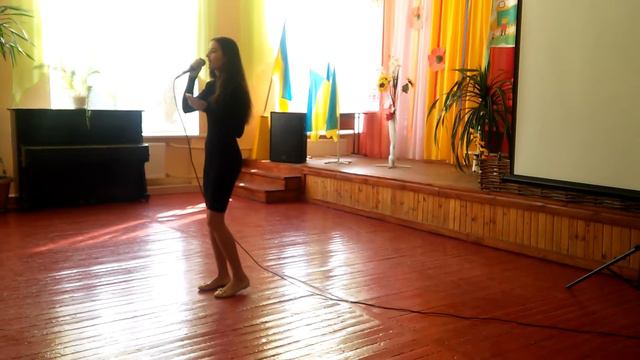 Песня в исполнении Лады (Zaz - Je Veux;   2015г. на дeнь учитeля)