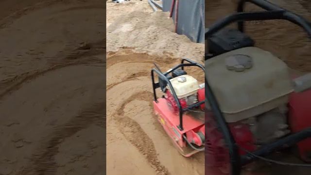 работа с виброплитой.универсальная