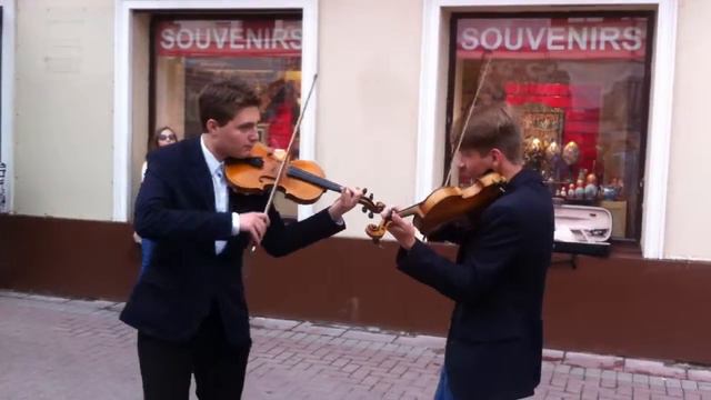 МУЗЫКАНТЫ НА СТАРОМ АРБАТЕ № 1