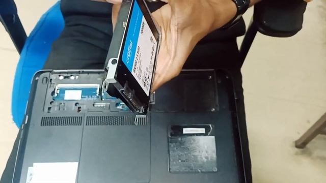 How To Replace HP ProBook 440 G3 Laptop SSD, How To Replace SSD