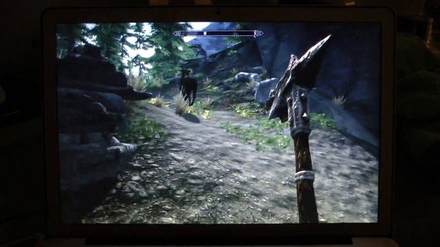 Elder Scrolls V: Skyrim Gameplay 2011 Macbook Pro 15