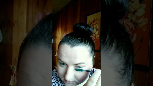 Быстрый обзор на Новую тушь для ресниц серии 