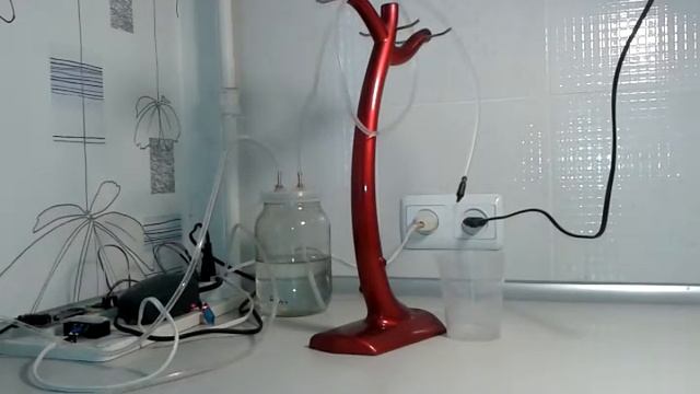 Устройство микро-полива комнатных растений с управлением через интернет.