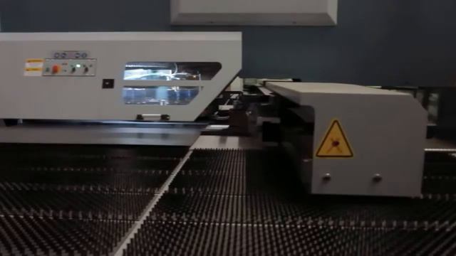 Координатно-пробивной пресс