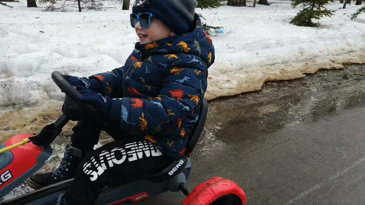 Весенняя прогулка