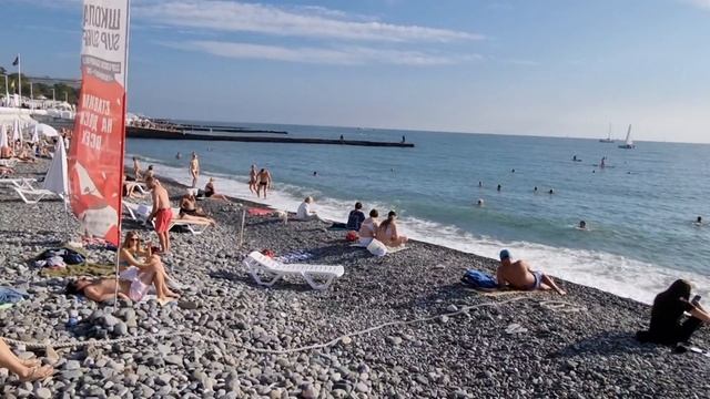 Купаемся на центральном  Сочи 12 10 21