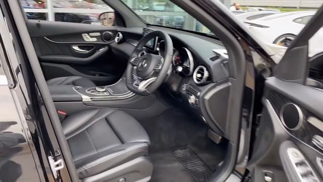 Redline: Mercedes-Benz GLC Class 2.1 GLC220d AMG Line (Premium) G-Tronic 4MATIC (s/s) 5dr - YD18 UW