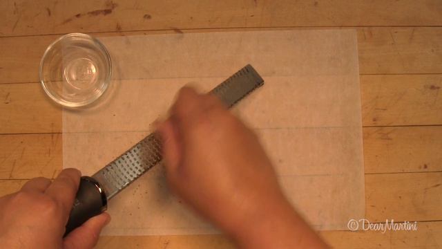 How To Grate Fresh Nutmeg