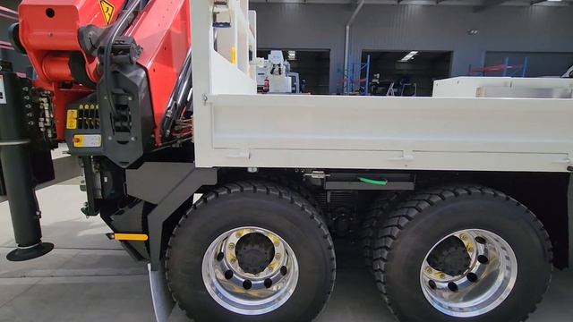 Waimea Group Heavy Duty Lines Crane Truck - PK26 On Hino 500 6x4