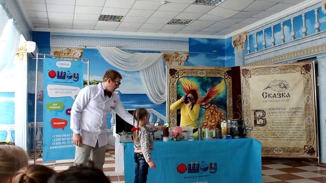 Научное Шоу. Опыты с электричеством! Косички дают ток!