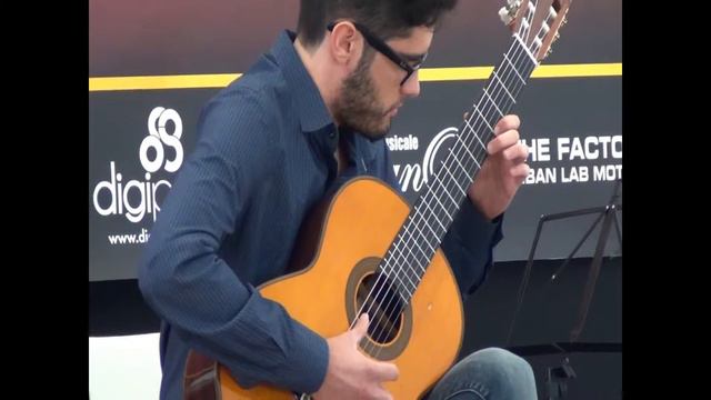Roland Dyens Saudade No. 3
