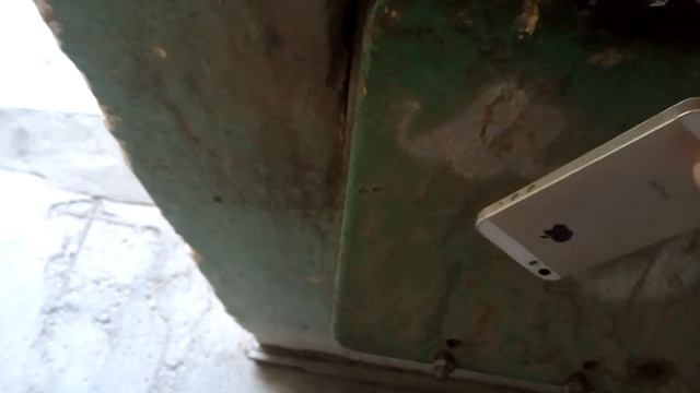 как IPHONE 5S бросить в мусор