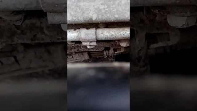 Решение проблемы текущей крышки заливной горловины мазда 626