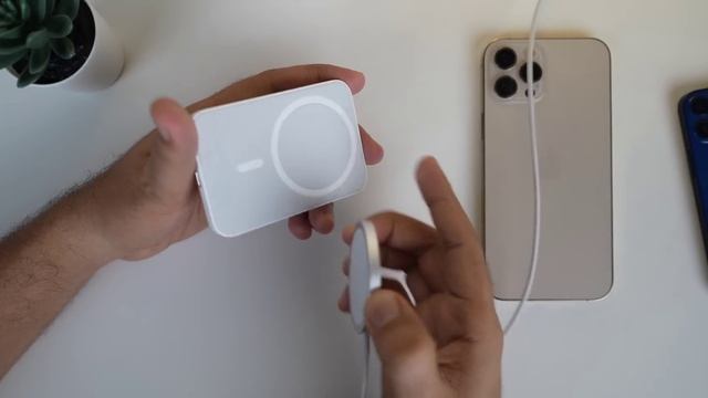 Apple MagSafe Battery Pack in-Depth look | MagSafe Battery Pack India Unboxing