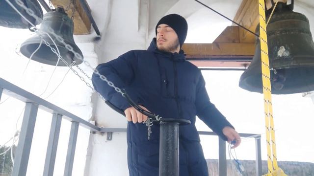Колокольный звон в день памяти  Святители Николая Чудотворца. 19. 12. 2023.