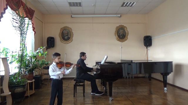 А.Комаровский Концерт N3 ре мажор, финал