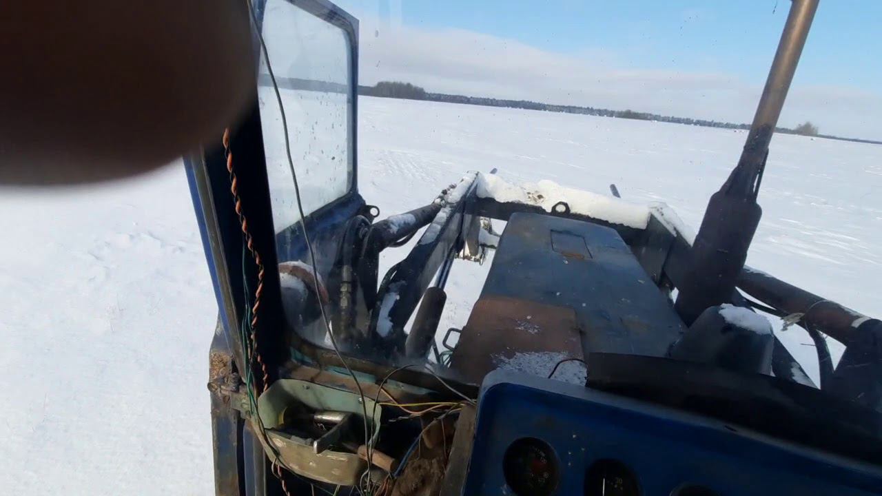 МТЗ 82 с цепным транспортёром на задних колёсах