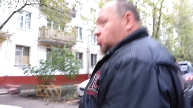 парковка во дворе