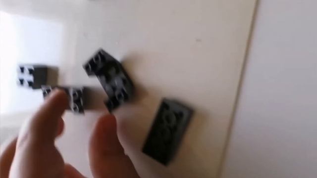 Как построить наковальню из лего