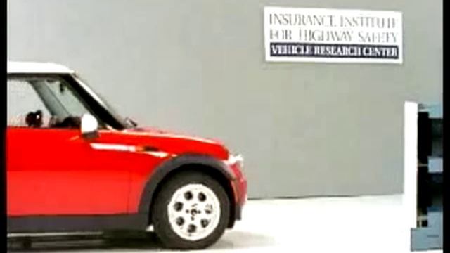 Crash Test 2002-2004 BMW Mini Cooper W/sab
