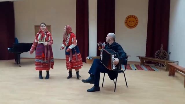 Конахина Елена и Зверева Наталия. Канарейка  Страдания цветные  Колчак. Липецкая область