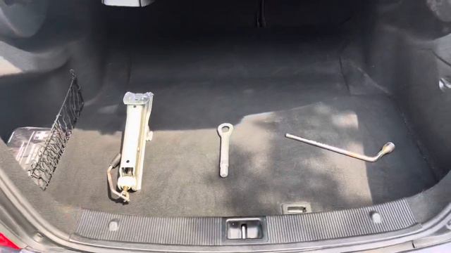 2012/05 MERCEDES C180 KOMPRESSOR AVANTGARDE