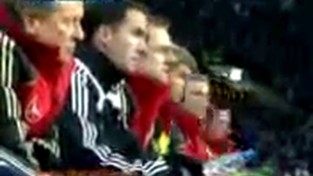 В раздевалке перед матчем)