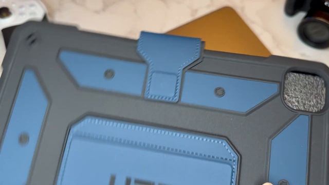 Apple iPad Pro 11 UAG Metropolis SE  My New Favorite Case