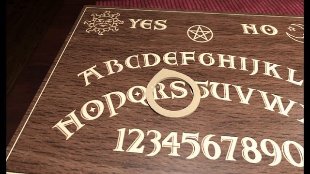 The Ouija Board (Both Endings) - Indie Horror Game - No Commentary