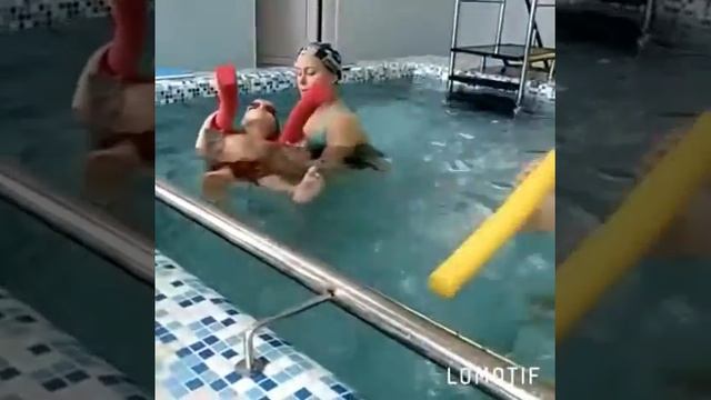 Детский сад с бассейном