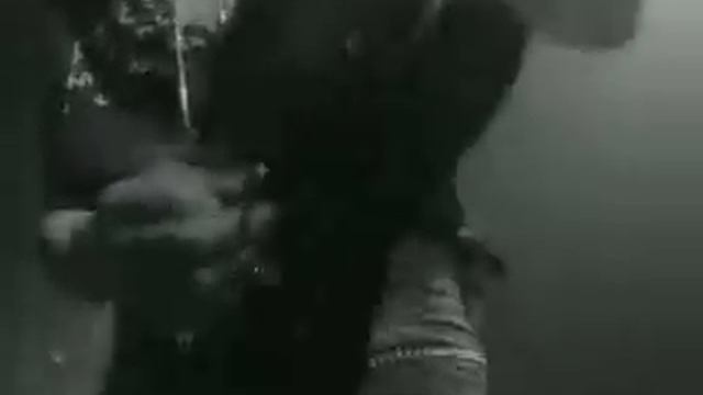 Iron Maiden - Reach Out
