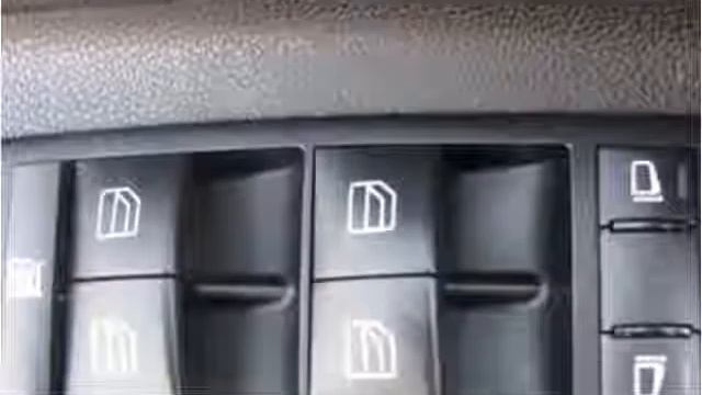 Авто-фирменный