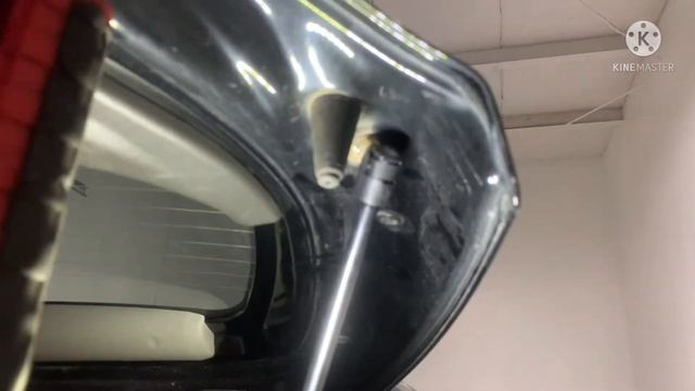 D.I.Y | 2006 Nissan Xterra Tailgate Replacement.