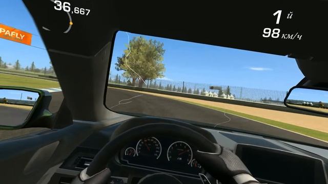 Real Racing 3 на Ipad 4