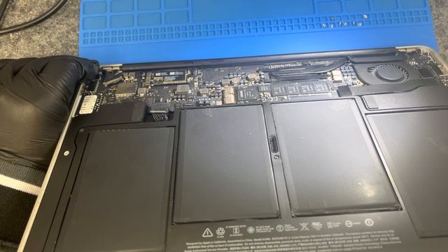 MacBook Air A1466 Water Damage Repair