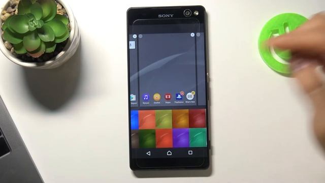 Как изменить обои на Sony Xperia C5 / Смена заставки на Sony Xperia C5