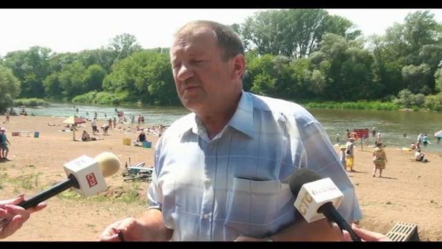 Тонут взрослые и дети