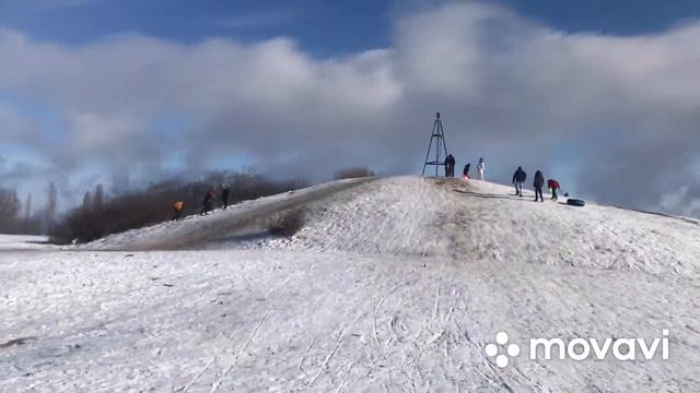 НУЖНА СКОРАЯ ? ПОМОЩЬ!!!??? Катаемся на санках ❄️