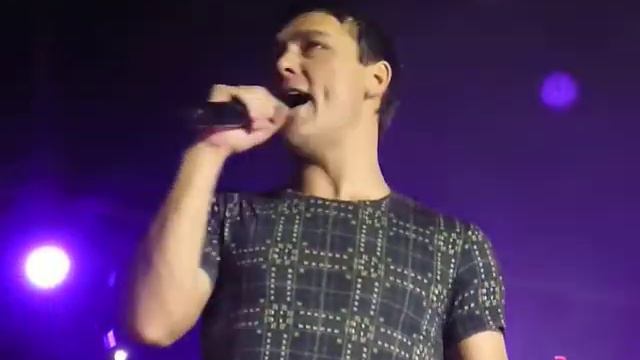 14.10.2012 От белых роз,сойти с ума,..