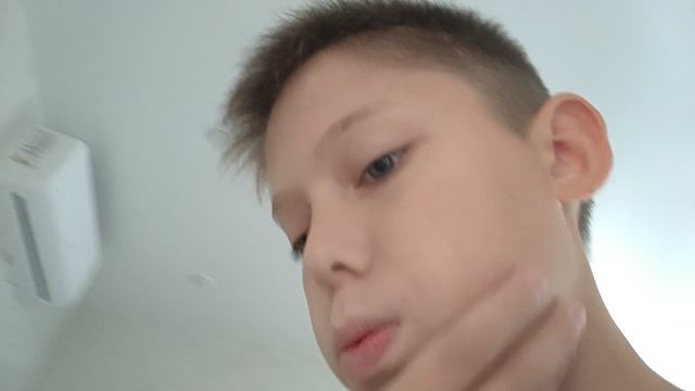 РАССКАЗАЛ О СЛЕДУЮЩЕМ РОЛИКЕ(2 ЧАСТЬ)