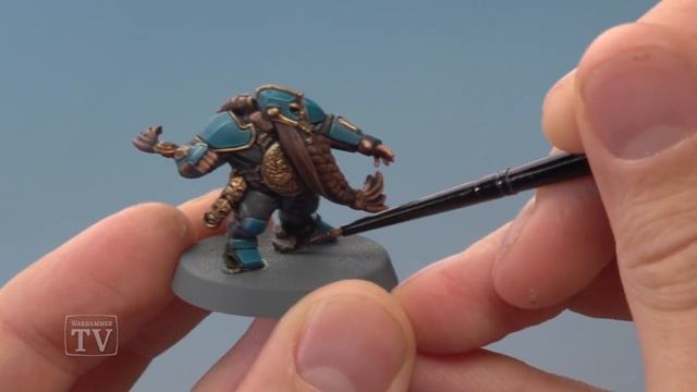 WHTV Tip Of The Day - Dwarf Blood Bowl Pitch Base.