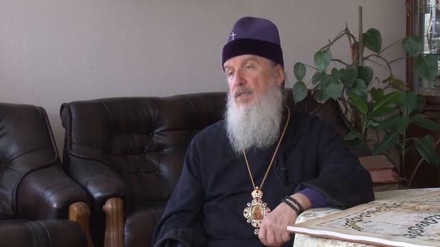 Иже питает мир
