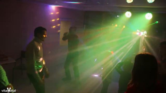 Музикант та ведуча на весілля, день народження, корпоратив, та інші свята