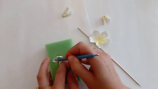 Simple Foamiran Flowers - Tutorial DIY