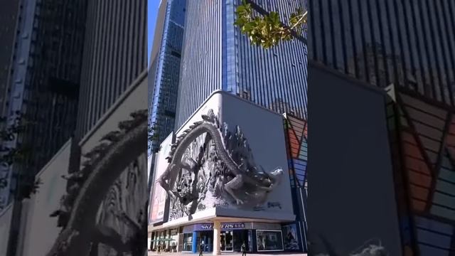 3D Дракон на здании в Китае на фасаде торгового центра