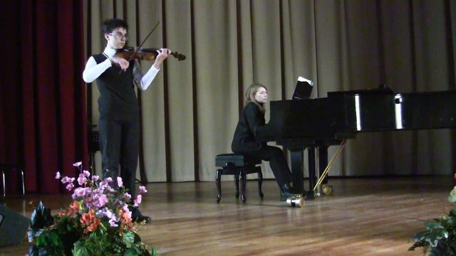Ф. Крейслер „Менует“ в стилі Н. Порпори