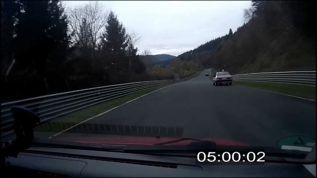 Suzuki Swift Sport Vs. Porsche 911 Carrera S Nordschleife Nürburgring Yellow Flag 09.11.2014