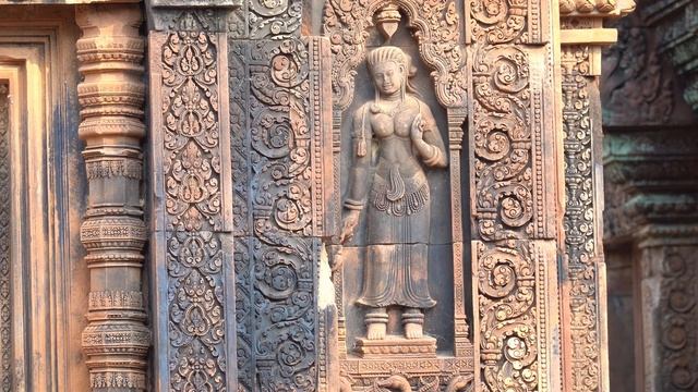 Temples Of Siem Reap, Cambodia In 4K (Sony RX100 VII + Zhiyun M2 Crane And Sony A6500)